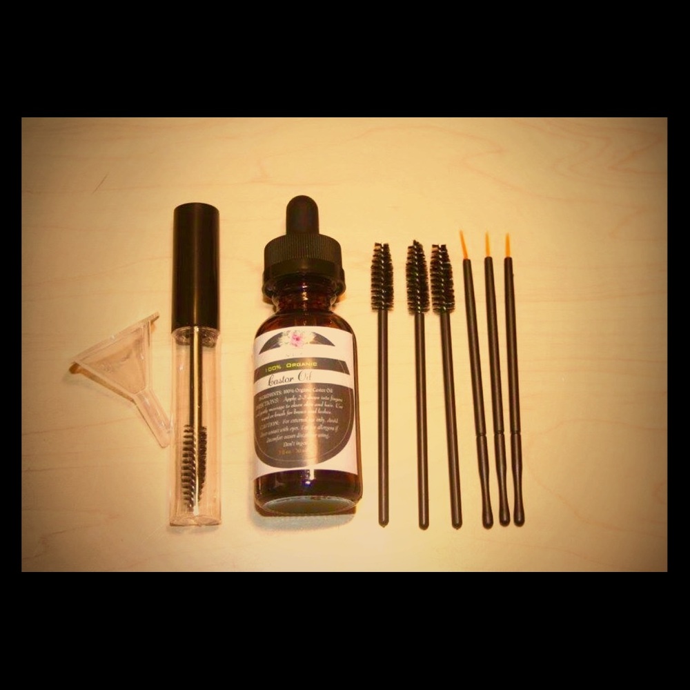 Organic Castor Oil for Eyelash Growth